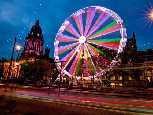 Big Wheel in Leeds illuminated at night