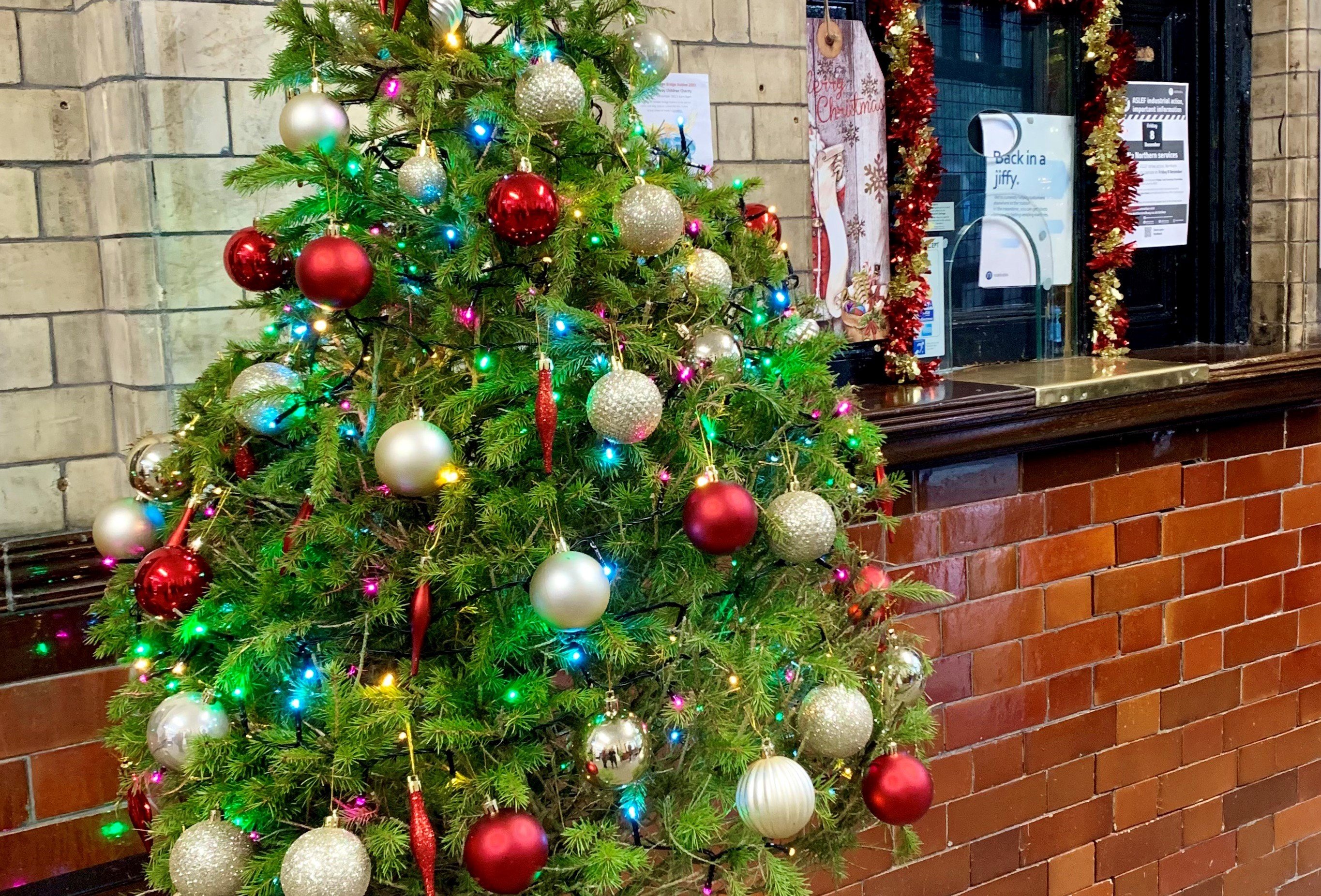 image-shows-one-of-the-rental-christmas-trees-at-hebden-bridge-2
