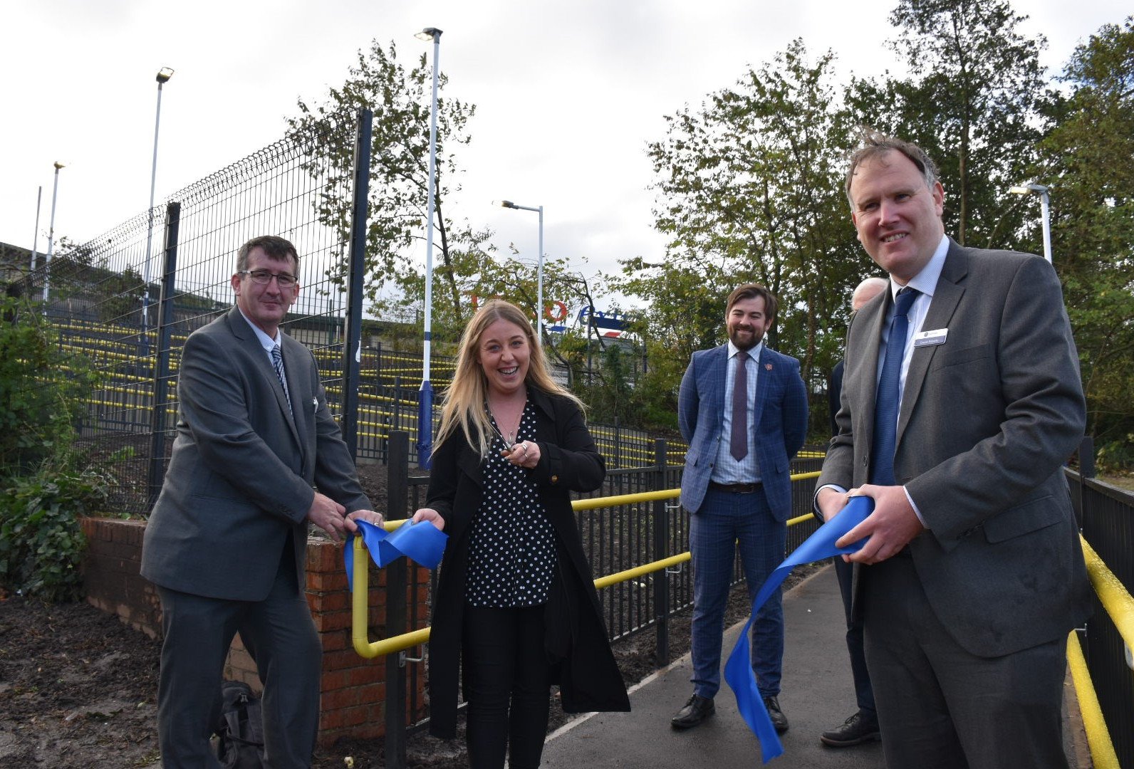 sara-britcliffe-mp-cuts-a-ceremonial-ribbon-at-the-opening-of-a-new-ramp-at-accrington-station