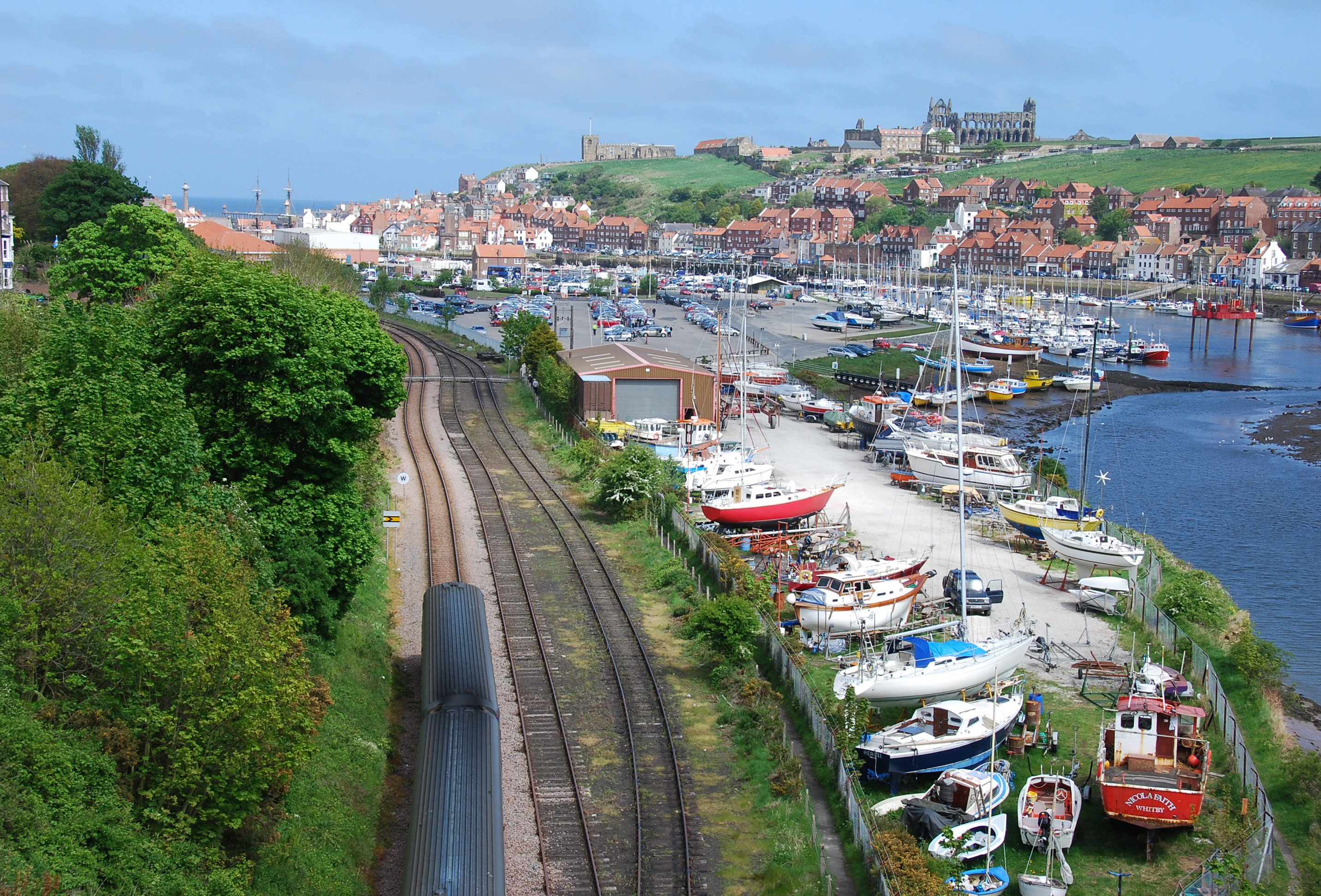 this-image-shows-the-view-from-the-railway-line-to-whitby