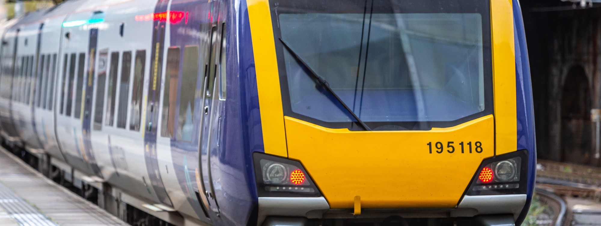 image-shows-a-northern-train-at-station