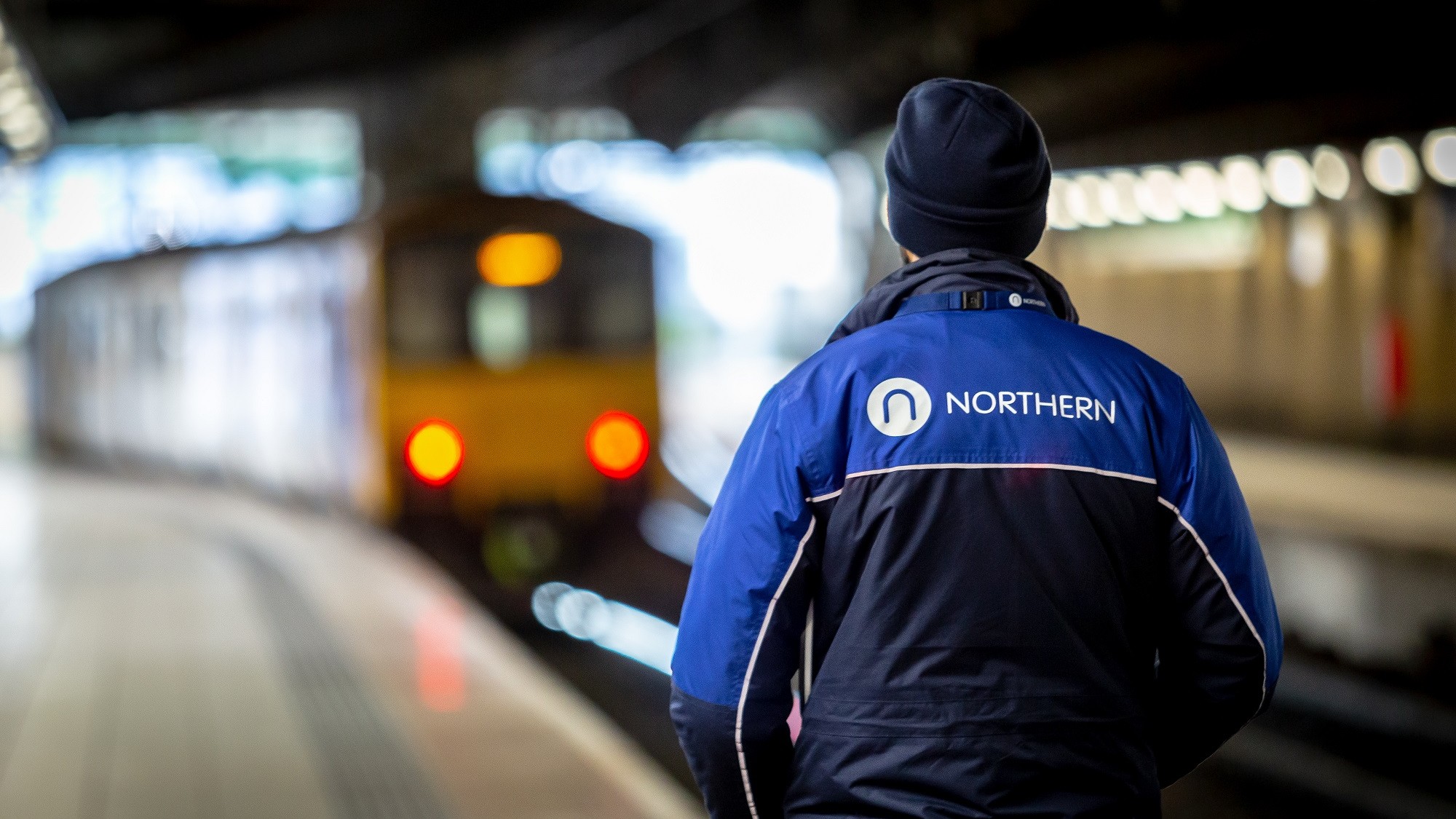 Image shows Northern service arriving into station